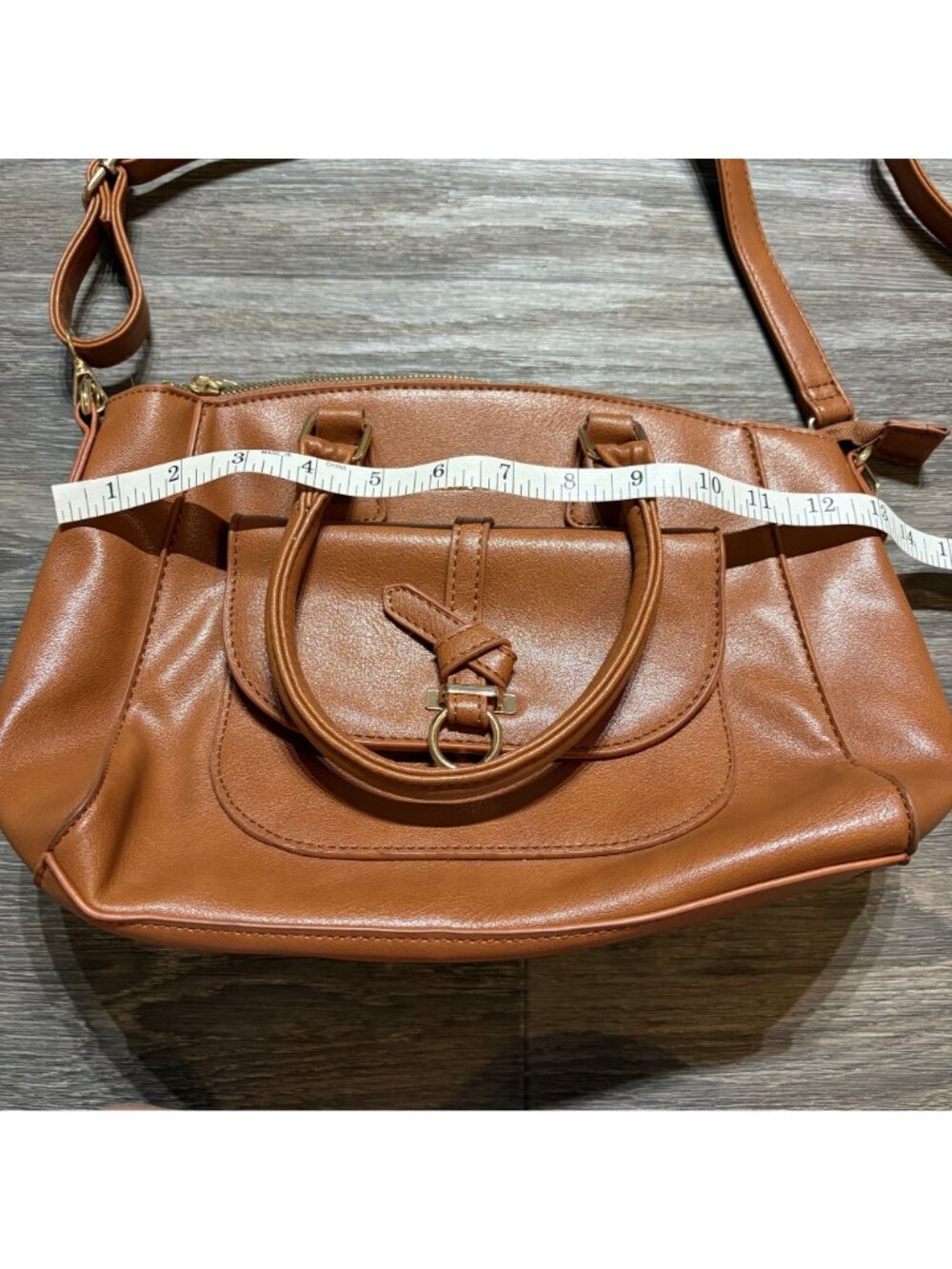 Alexis Bendel Coganc Tan Vegan Leather Shoulder Bag Crossbody Adjustable Preppy - Picture 8 of 12
